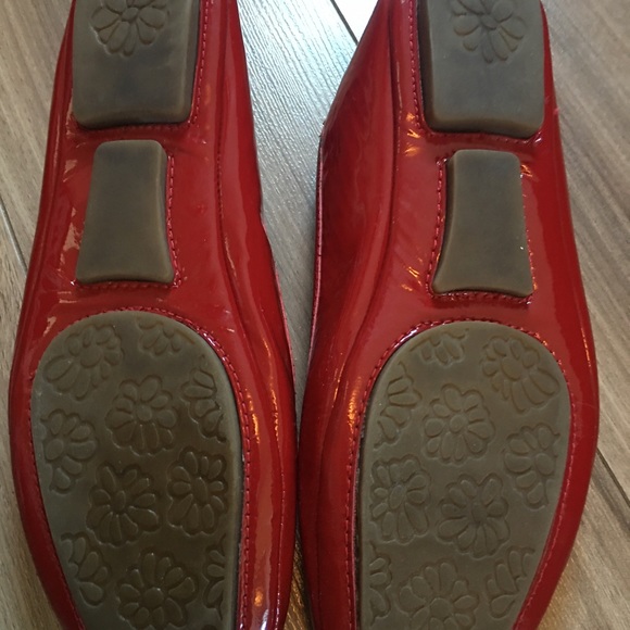 Red beautiful shoes US 7.5 & matching bag - Picture 5 of 6